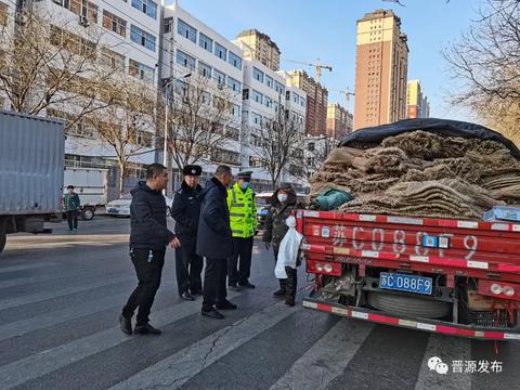 假期摆摊做什么赚钱（假期摆摊挣钱小妙招）