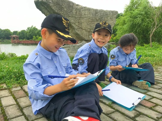 孩子自己赚钱的方法与好处，培养独立意识与创造力的关键途径