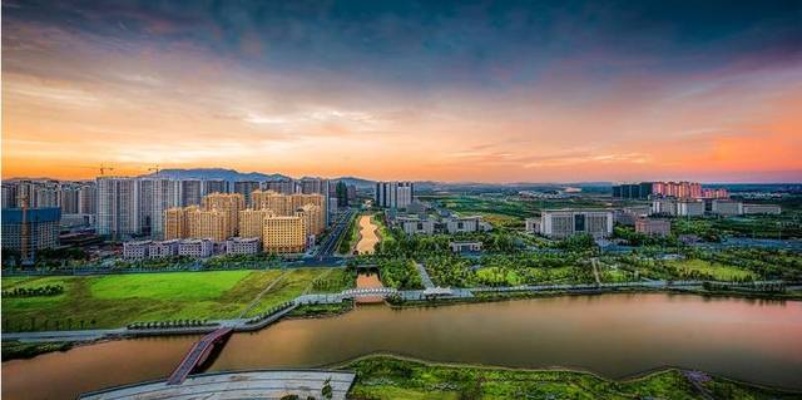 安庆市产业发展观察，哪些行业具有巨大潜力和赚钱机会