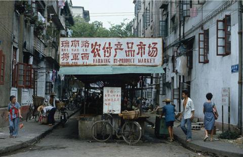 超市租摊位做生意，如何利用摊位实现盈利增长