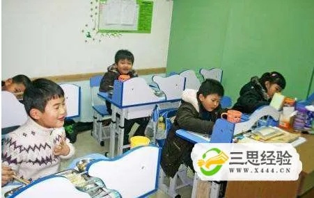 托管学生做什么赚钱，分析、建议与实例