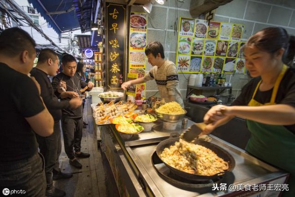 夜市餐饮小吃创业指南，如何选择合适的项目和策略赚钱